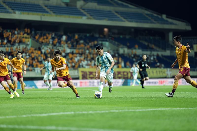 TigerSport: Real-time live score, sport predictions, fixtures and odds.